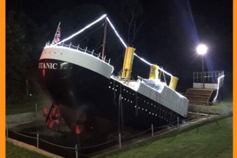 Bed and Breakfast Titanic Park Ban Bo  Екстер'єр фото
